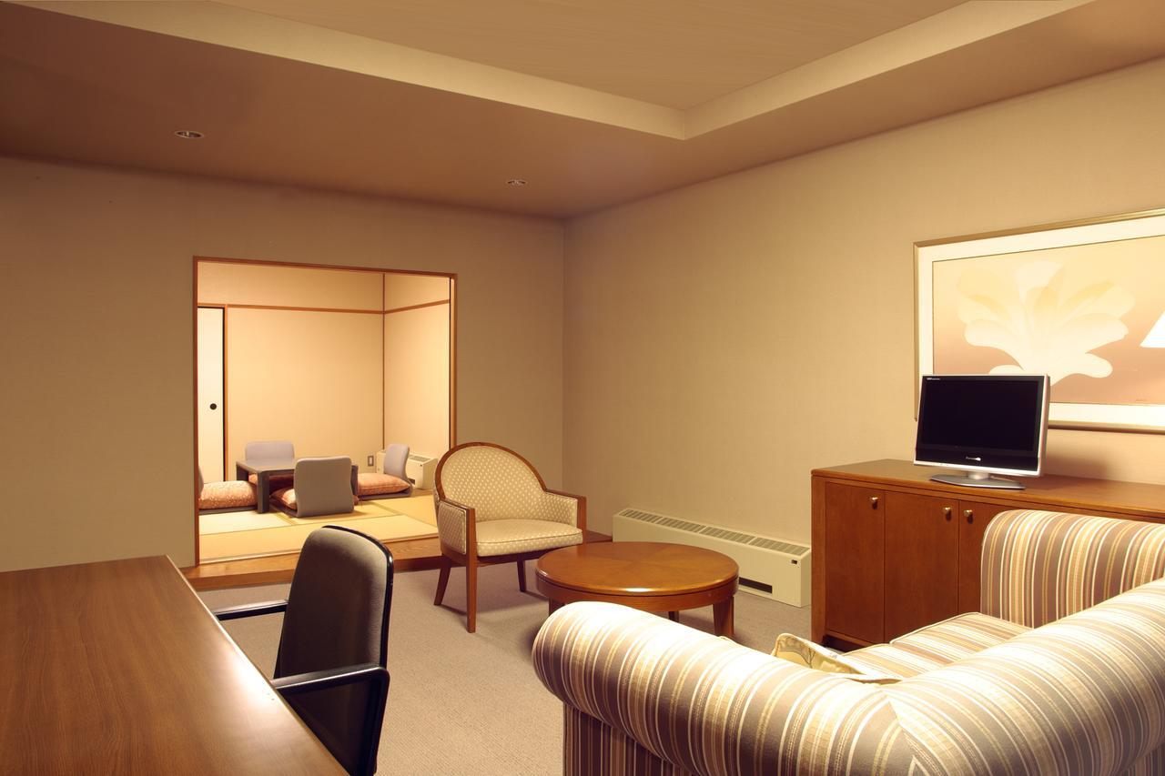 วิลลา คิตะกะรุอิซะวะ - แอลวิง Hotel Naganohara ภายนอก รูปภาพ