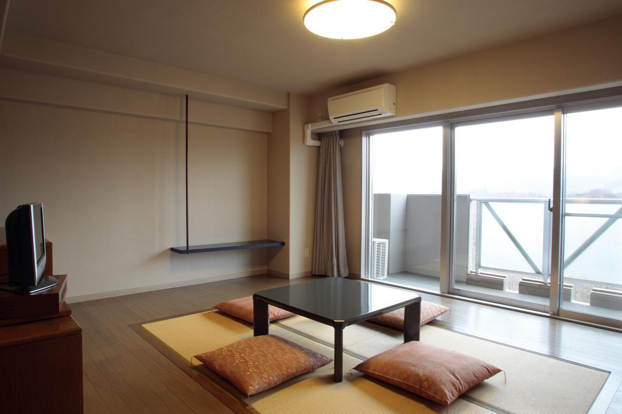 วิลลา คิตะกะรุอิซะวะ - แอลวิง Hotel Naganohara ภายนอก รูปภาพ