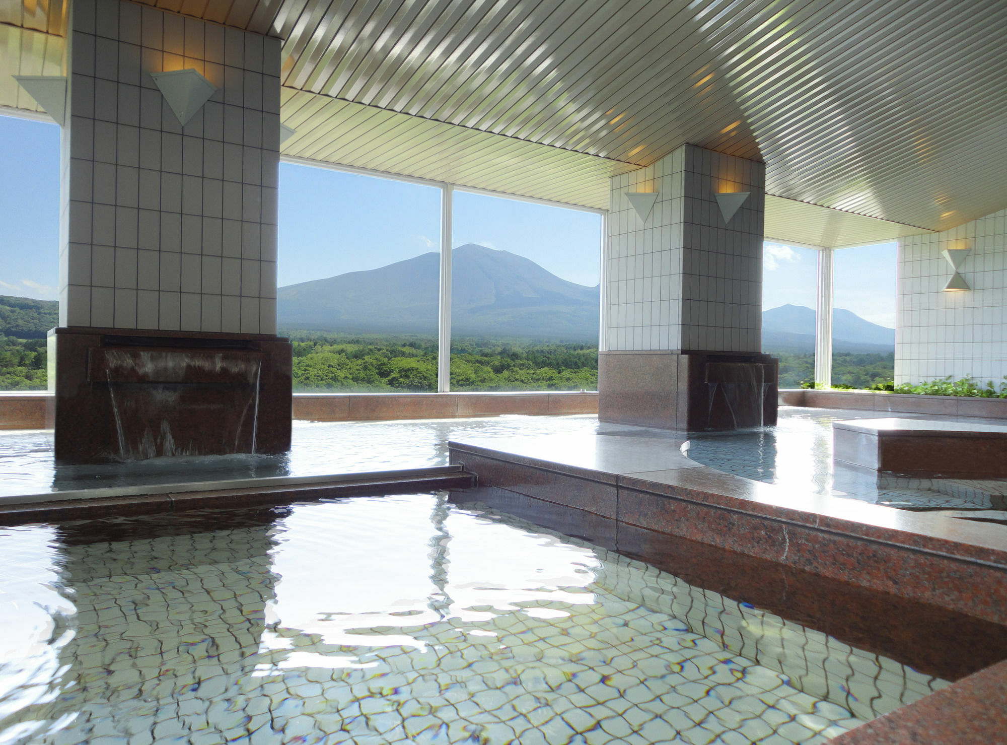 วิลลา คิตะกะรุอิซะวะ - แอลวิง Hotel Naganohara ภายนอก รูปภาพ